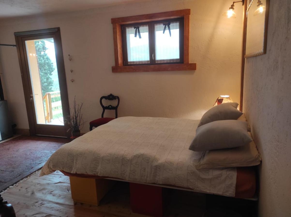 B&B Max & Lory Neviano degli Arduini Exterior foto