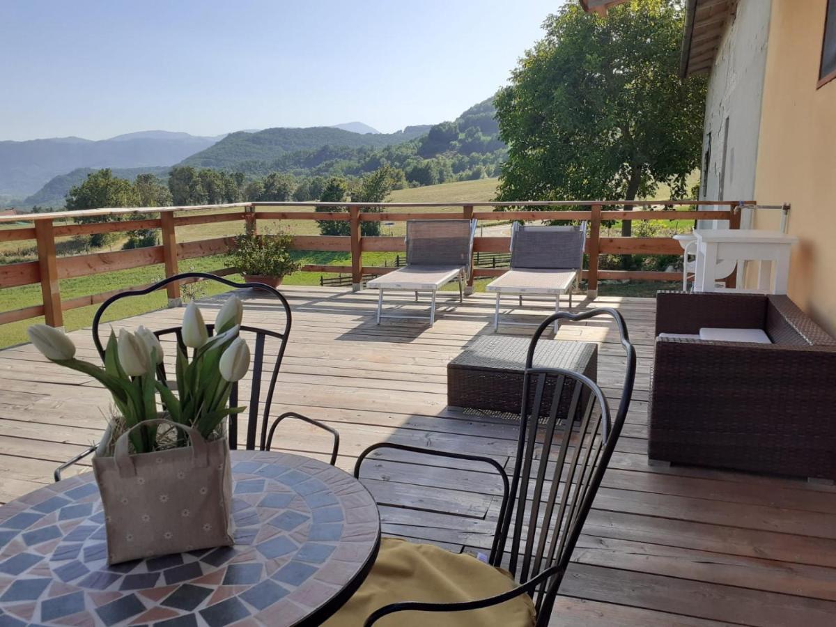 B&B Max & Lory Neviano degli Arduini Exterior foto